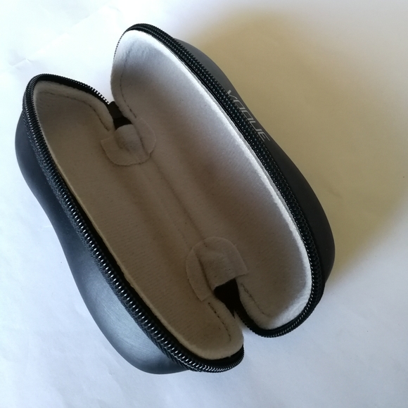 Vogue sunglasses case with zipper - Picture 6 of 10